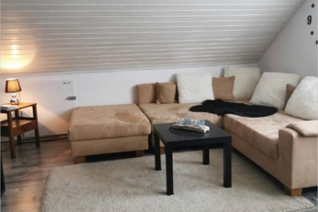 Wohnung Naehe Losheimer Stausee Niederlosheim ภายนอก รูปภาพ